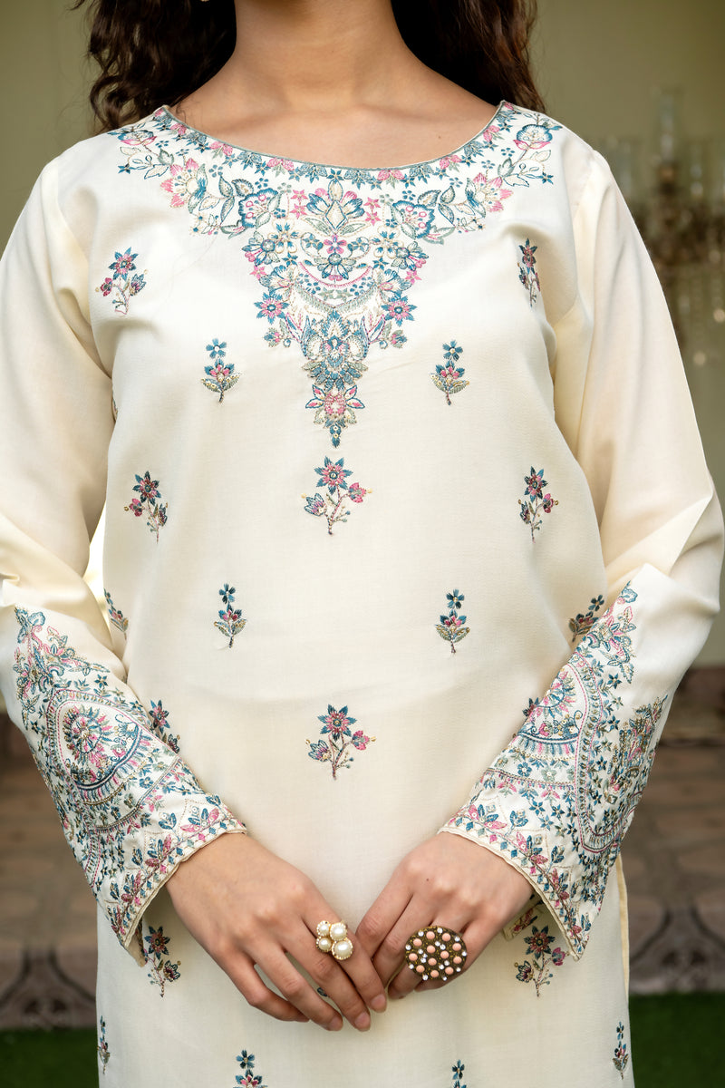 W25-122 2PC COTTON EMBROIDERED WHITE SHIRT WITH TROUSER.
