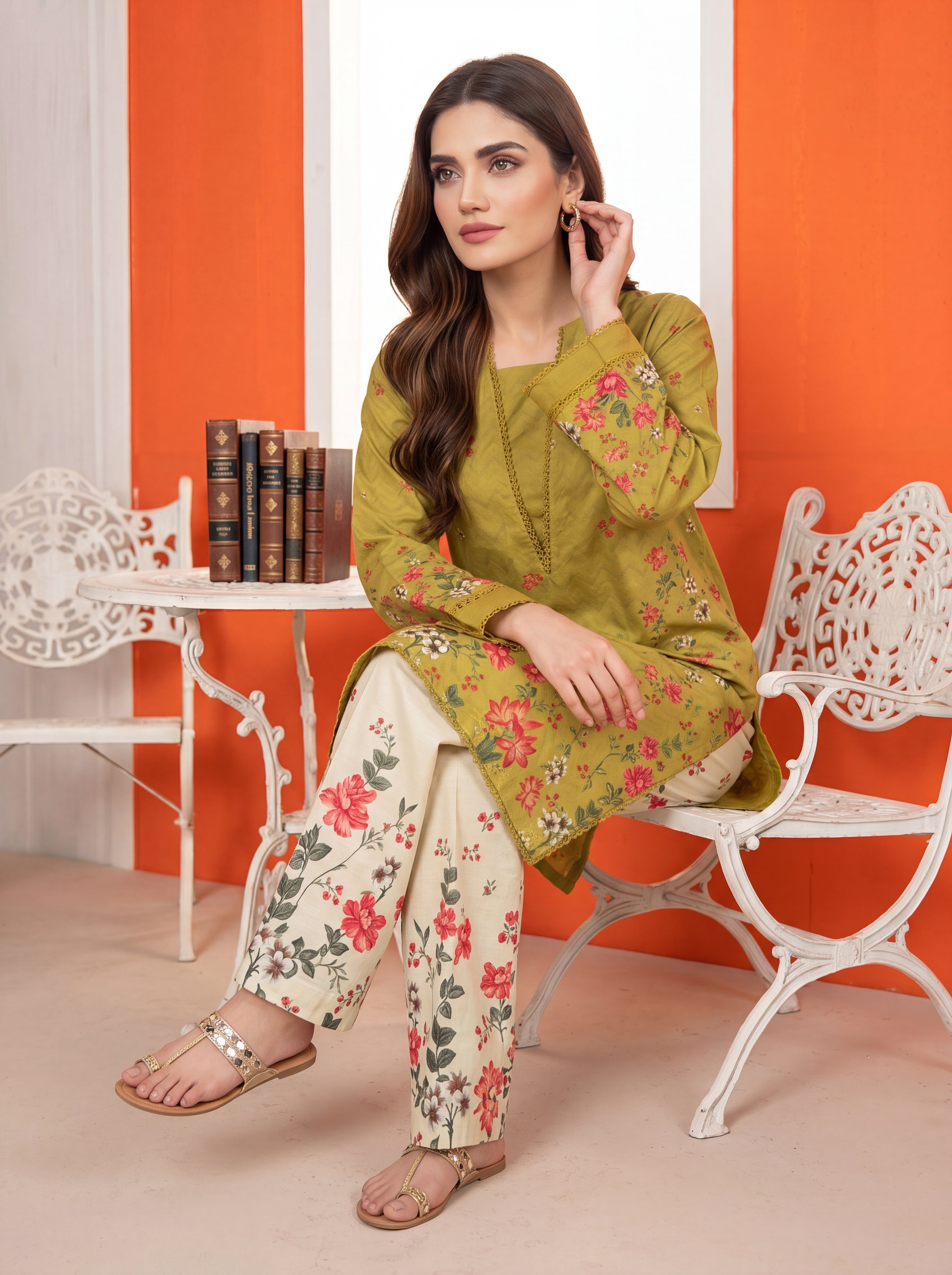 S26-367 2PC Lawn Printed Shirt With Trouser