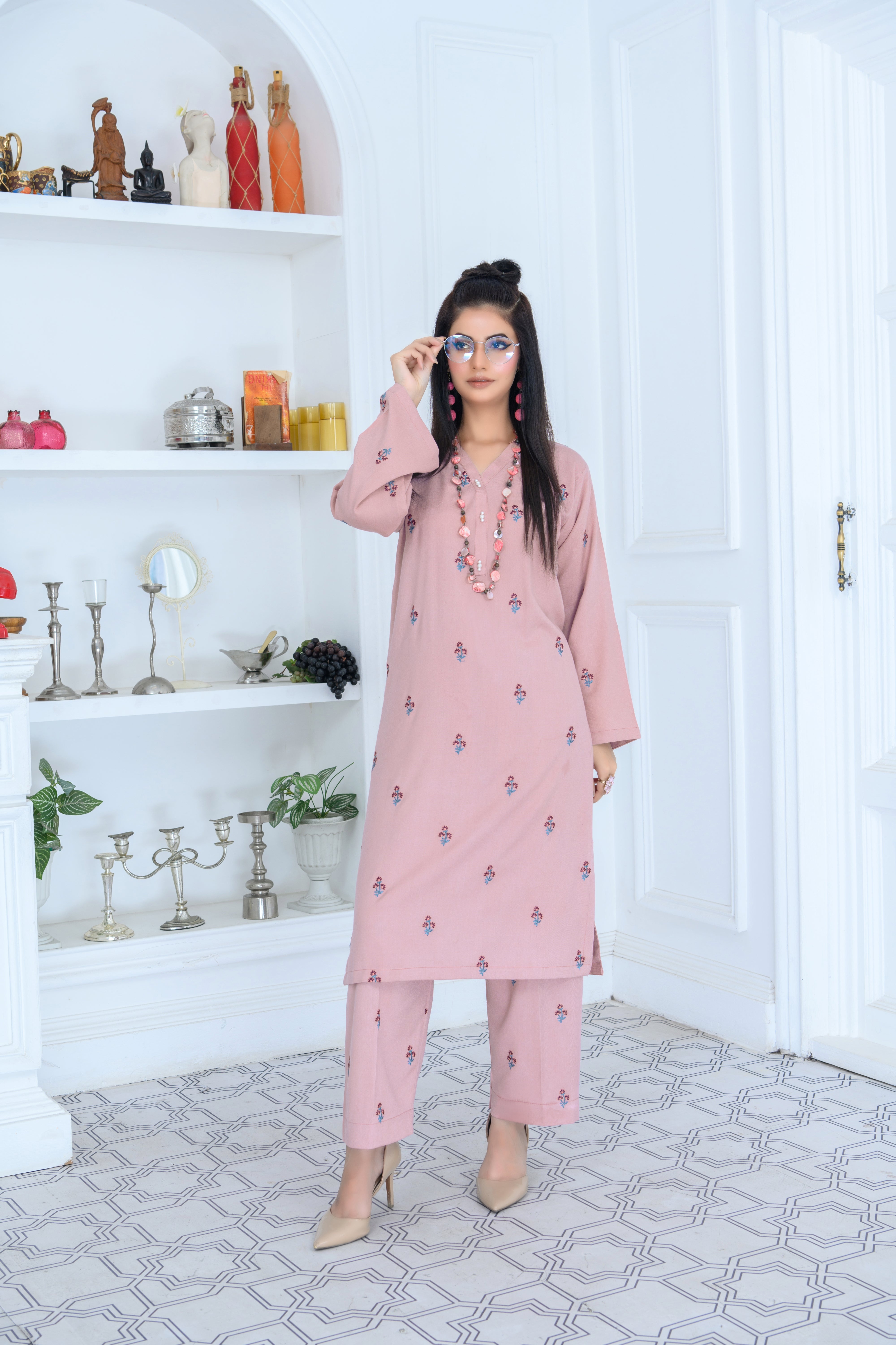 FW24-111 T-PINK 2PCS EMBROIDERED KURTA WITH TROUSER - SHAYNARI