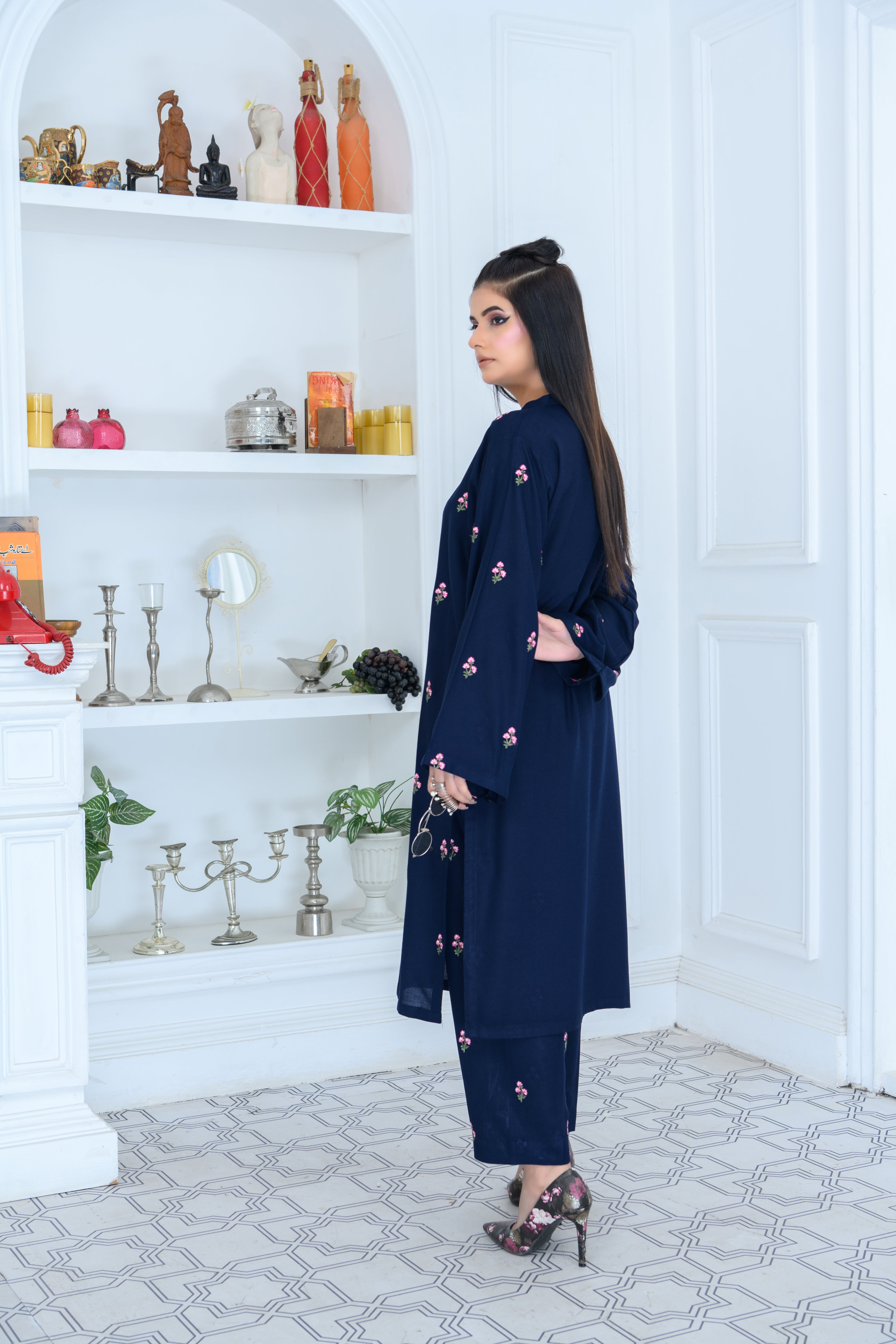 FW24-104 BLUE 2PCS EMBROIDERED KURTA WITH TROUSER - SHAYNARI