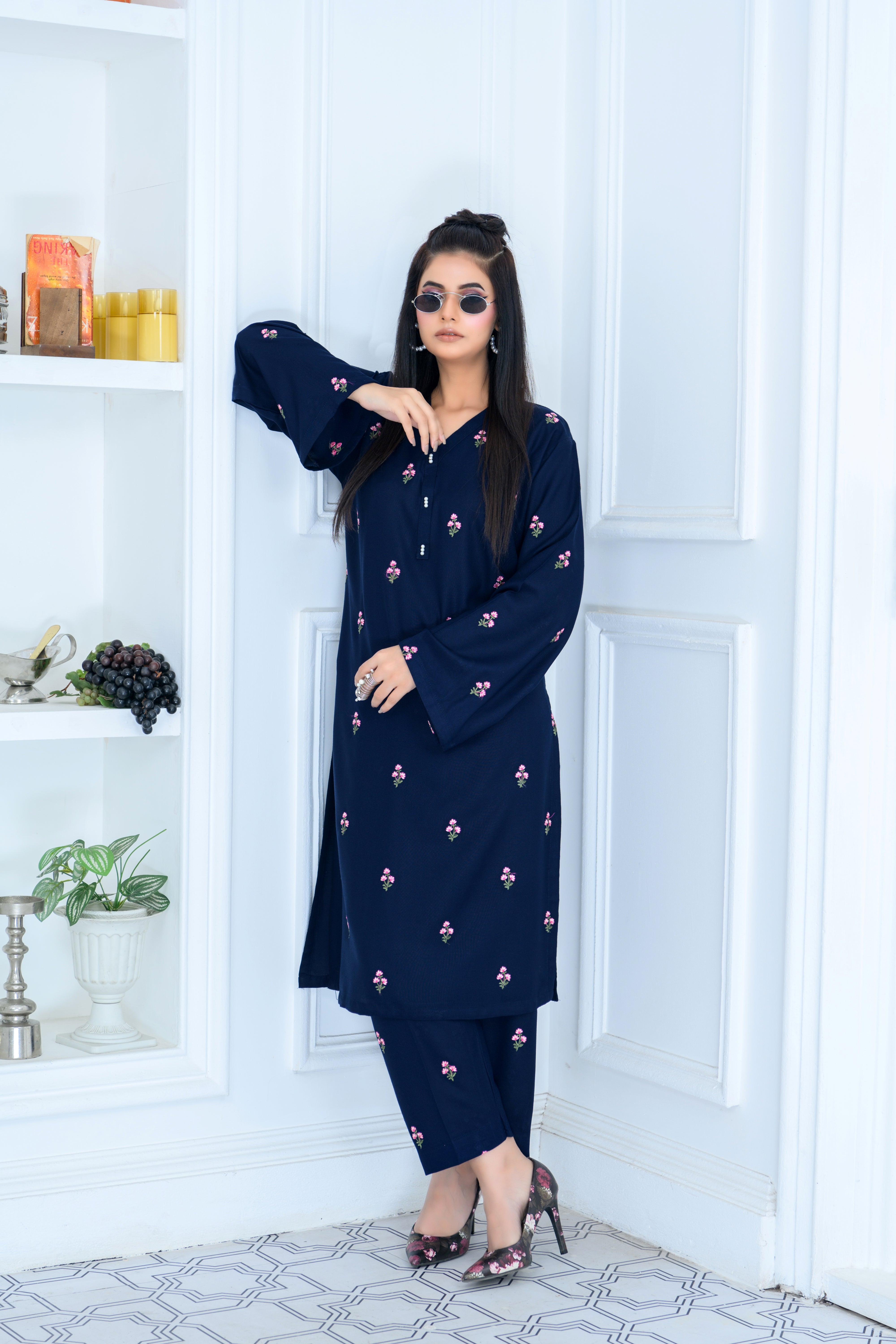 FW24-104 BLUE 2PCS EMBROIDERED KURTA WITH TROUSER - SHAYNARI