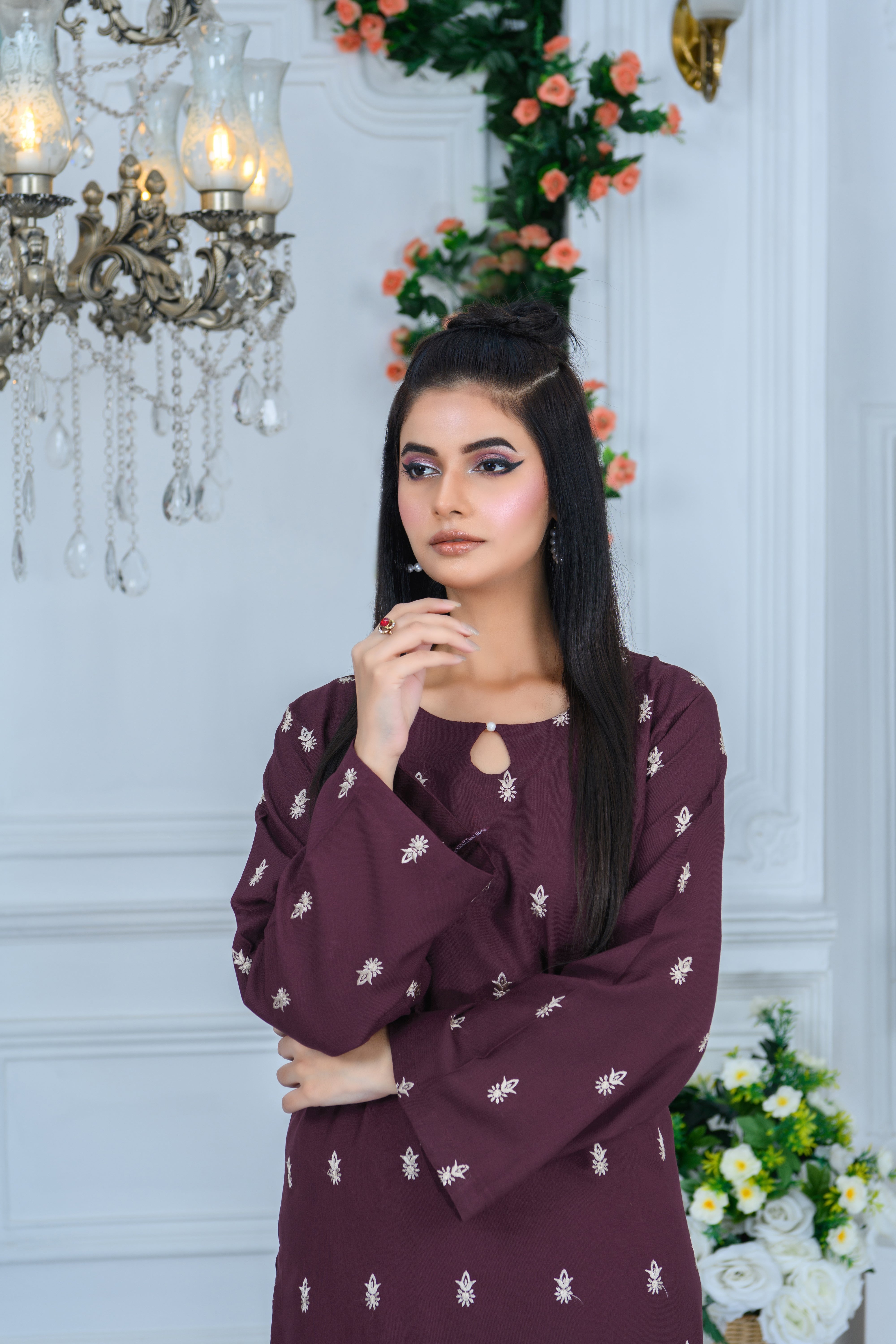 FW24-105 MAROON 2PCS EMBROIDERED KURTA WITH TROUSER - SHAYNARI