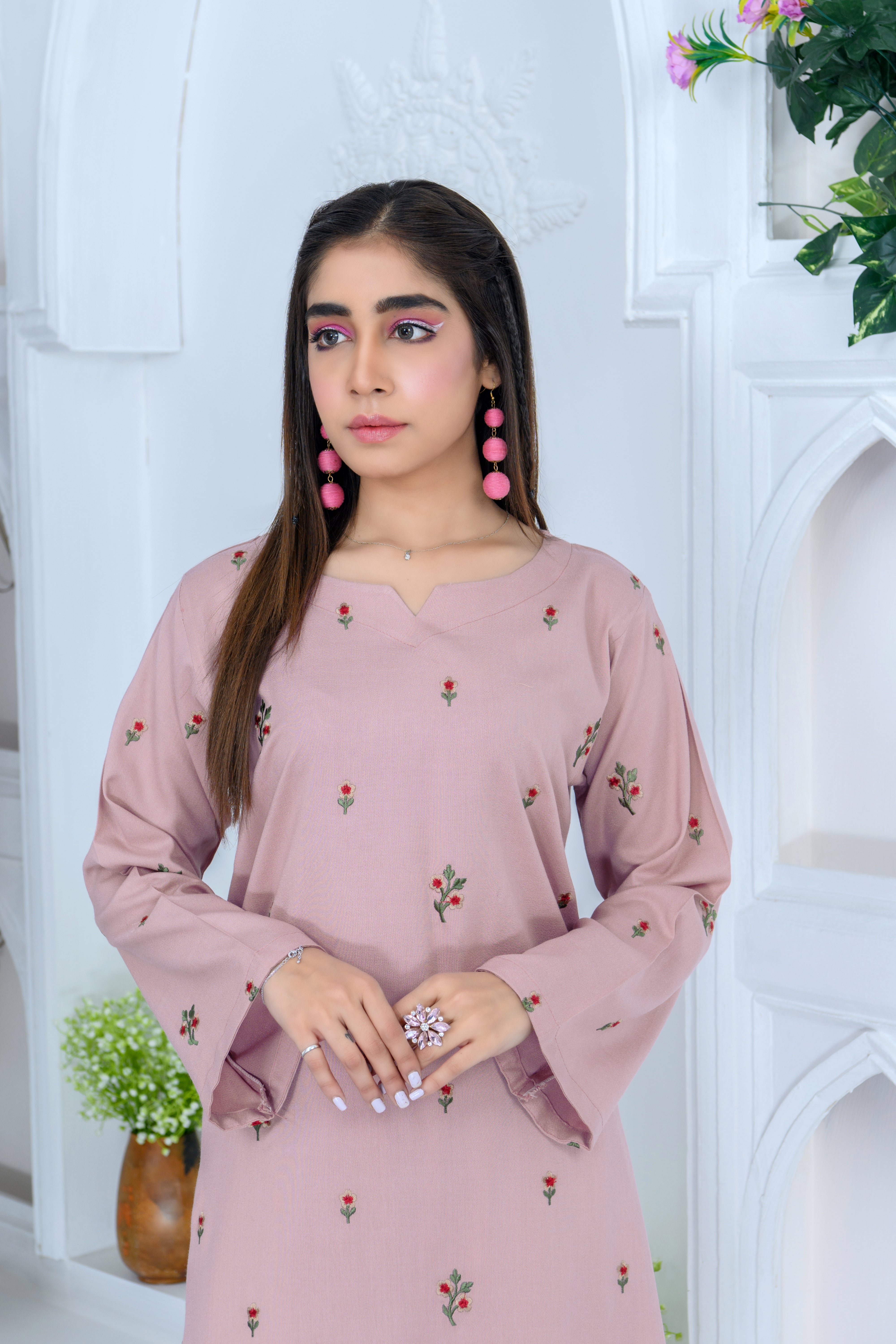 FW24-112 T-PINK 2PCS EMBROIDERED KURTA WITH TROUSER - SHAYNARI