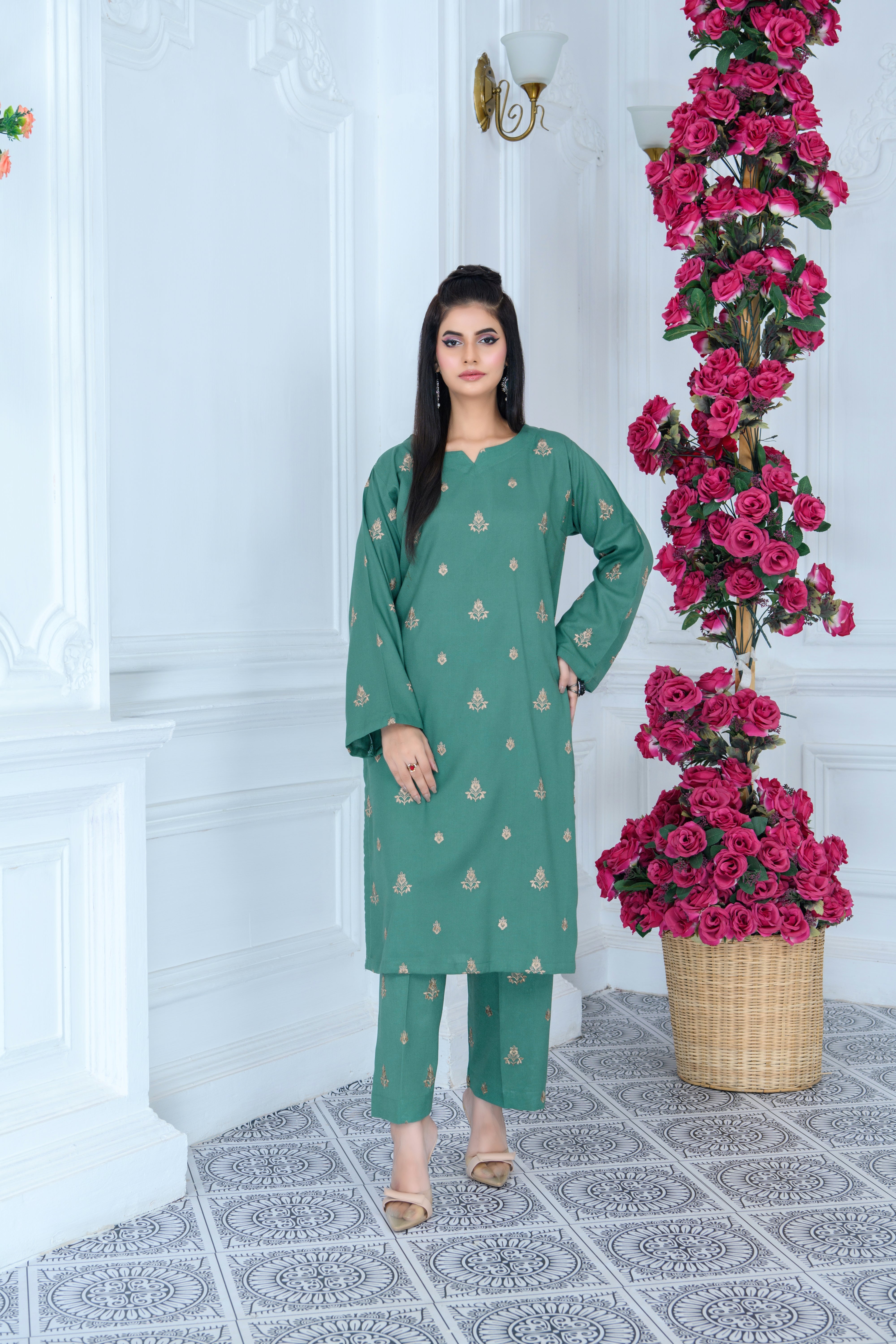 FW24-108 LIGHT GREEN 2PCS EMBROIDERED KURTA WITH TROUSER - SHAYNARI