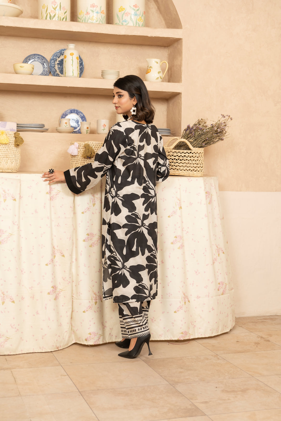 SS25-335 2PC Lawn Printed Shirt With Trouser