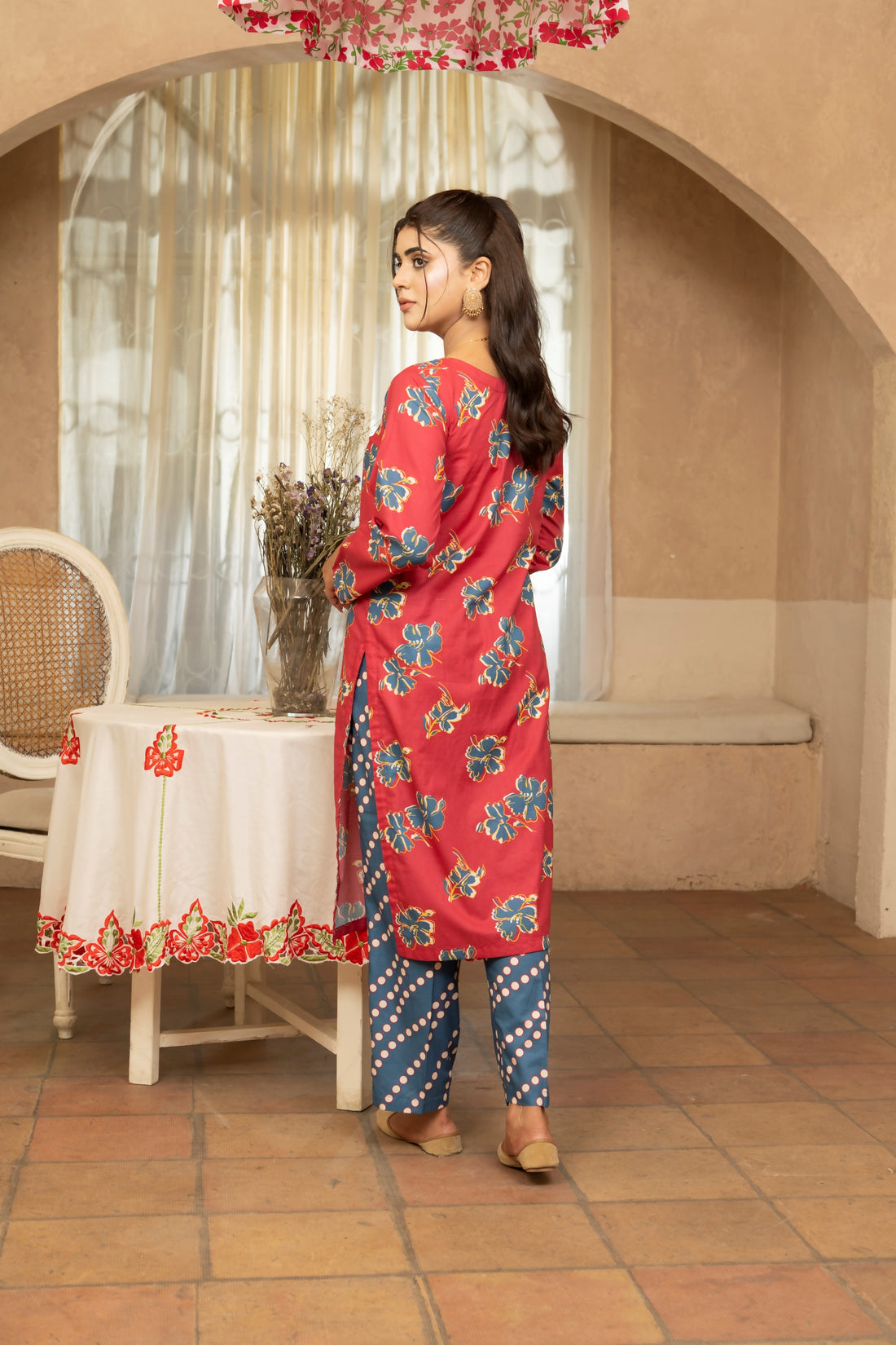 SS25-330 2PC Lawn Printed Shirt With Trouser