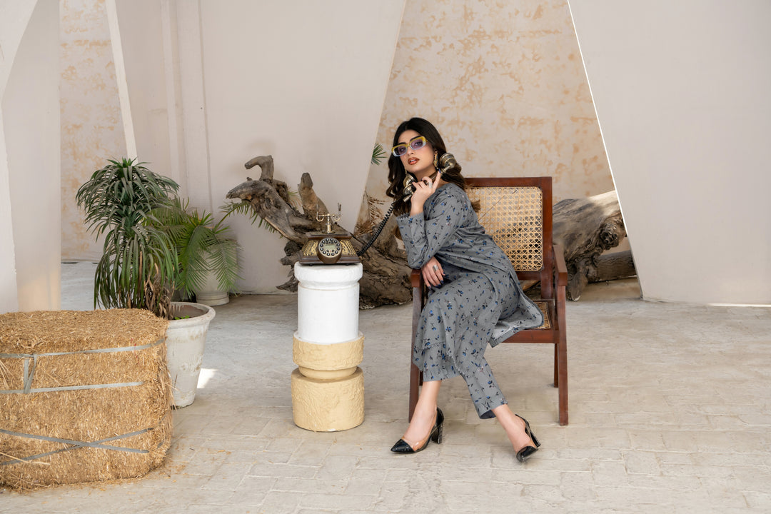 SS25-310 2PC Lawn Printed Shirt with Trouser