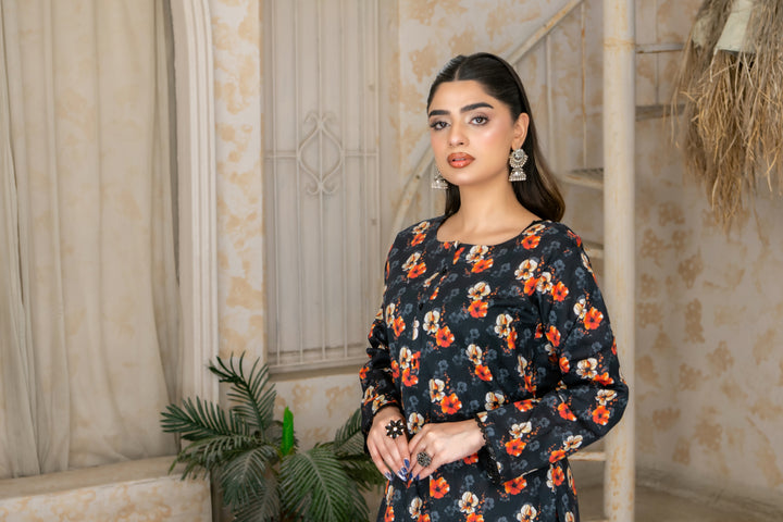 SS25-312 2PC Lawn Printed Kurta With Trouser