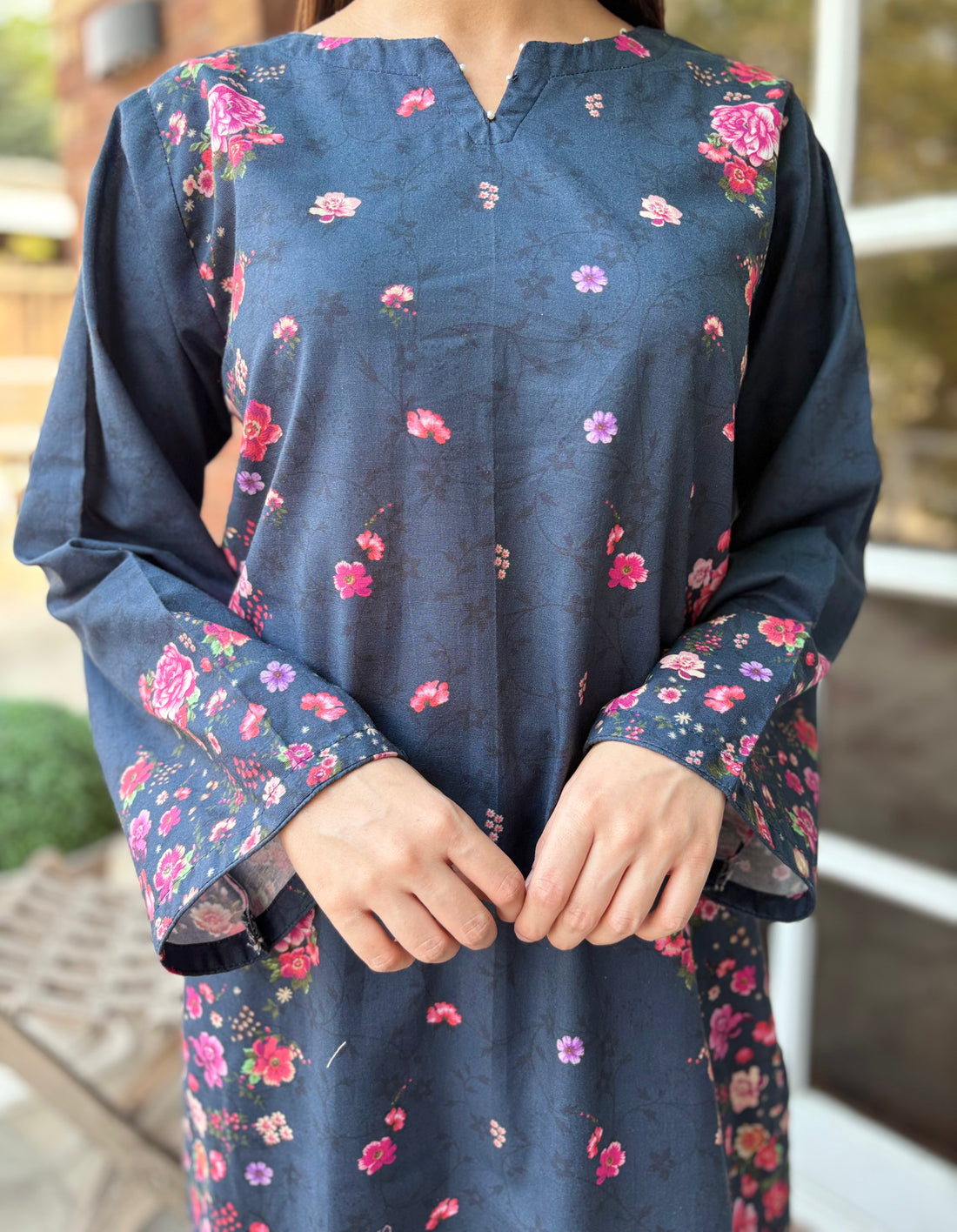 W25-116 3PC Khaddar Printed Shirt With Trouser