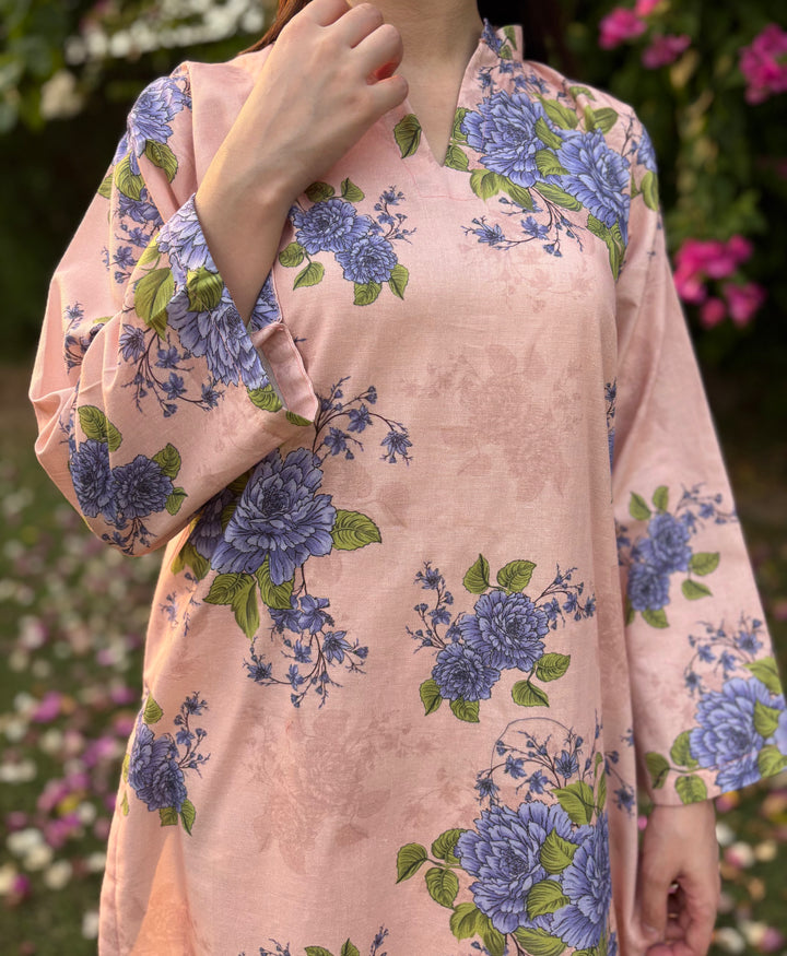 W25-113 2PC Khaddar Printed Shirt With Trouser