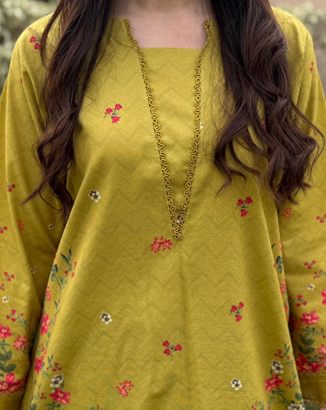 W25-115 2PC Khaddar Printed Shirt With Trouser