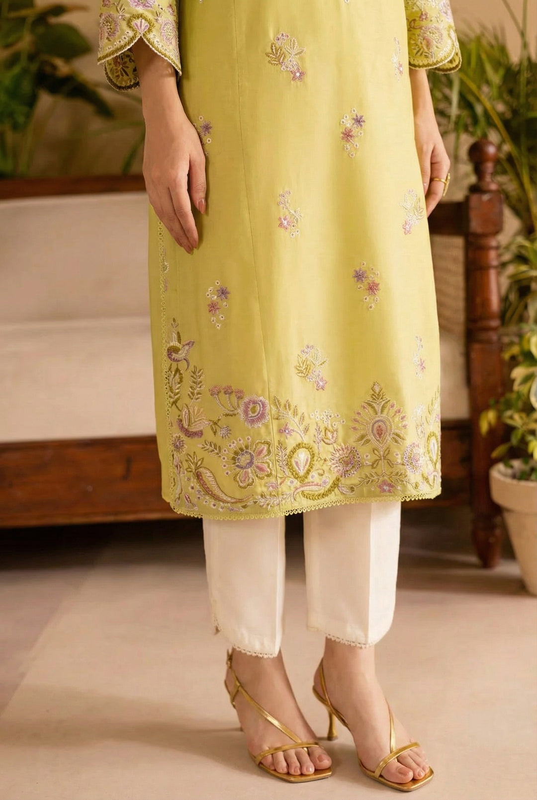 W25-125 2PC DHANAK APPLE PIE EMBROIDERED DRESS.