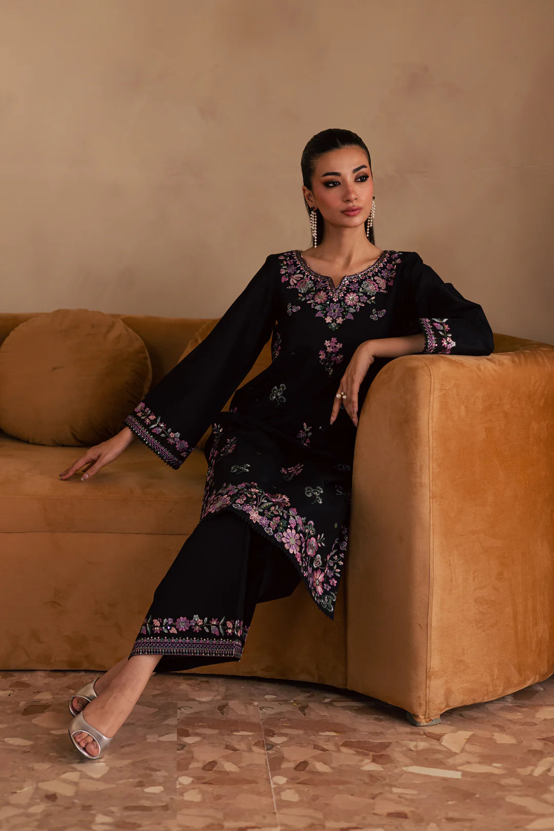 W25-123 2PC DHANAK EMBROIDERED BLACK SHIRT WITH TROUSER.