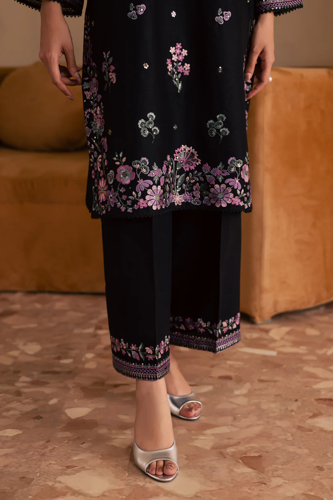 W25-123 2PC DHANAK EMBROIDERED BLACK SHIRT WITH TROUSER.