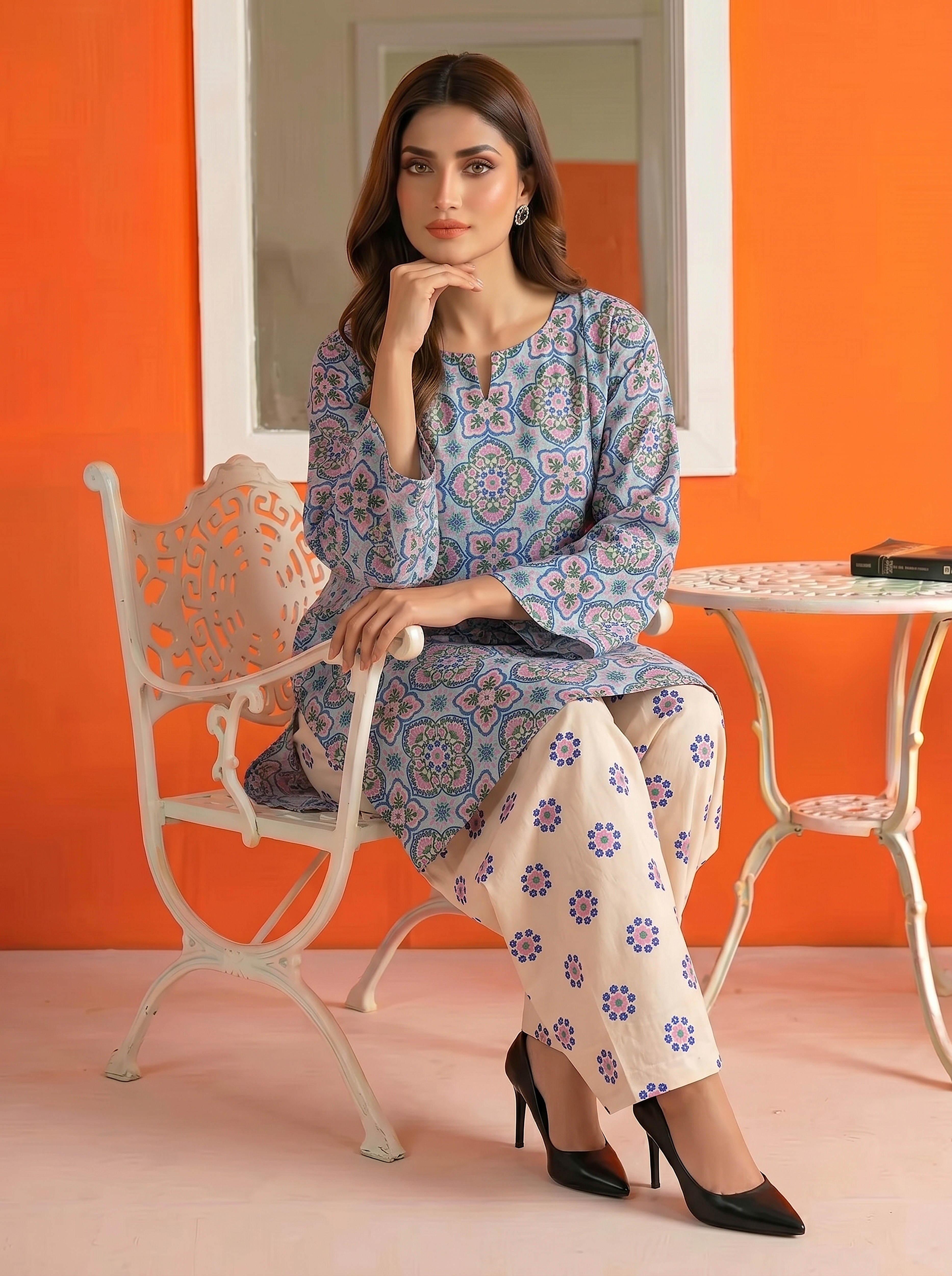 SS25-362 2PC Lawn Printed Shirt With Farshi